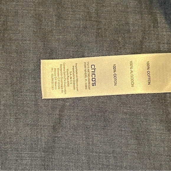 CHICO’S Women’s Chambray Lace Up Denim Blue 100% Cotton Long Sleeve Top - Picture 6 of 7